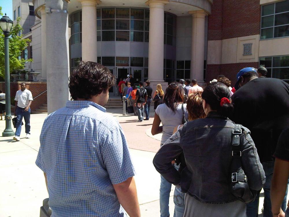 Atlanta Municipal Court Services Over 300,000 Tickets A Year! You would be well advised to never walk into Atlanta Municipal Court without a skilled attorney.